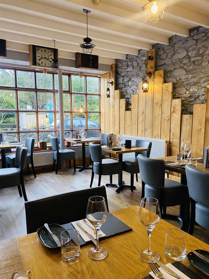 Bistro Hebog - Restaurant in Beddgelert