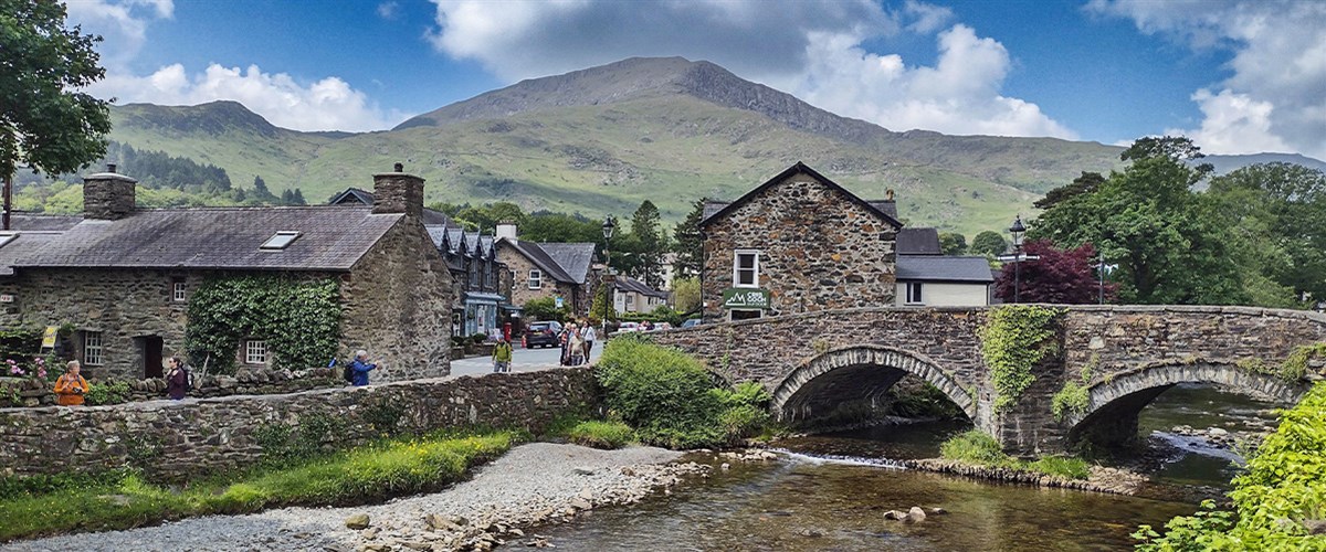 Beddgelert - Around the Village