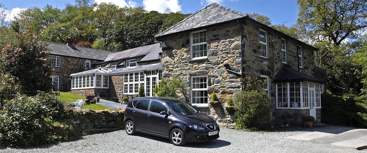 Hotels and Country House Hotels in Snowdonia