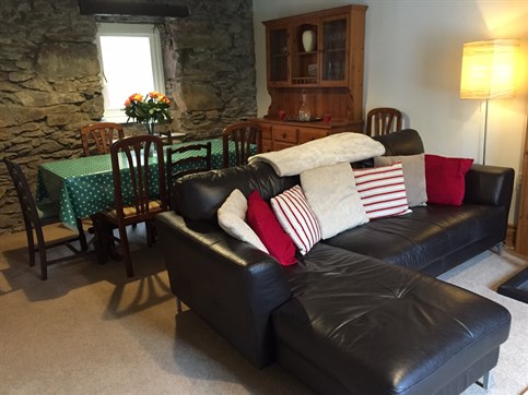 12 Gwynant Street - self catering accommodation in Beddgelert, Eryri (Snowdonia) National Park